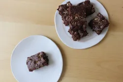 Brownies de tahini halvah sin gluten